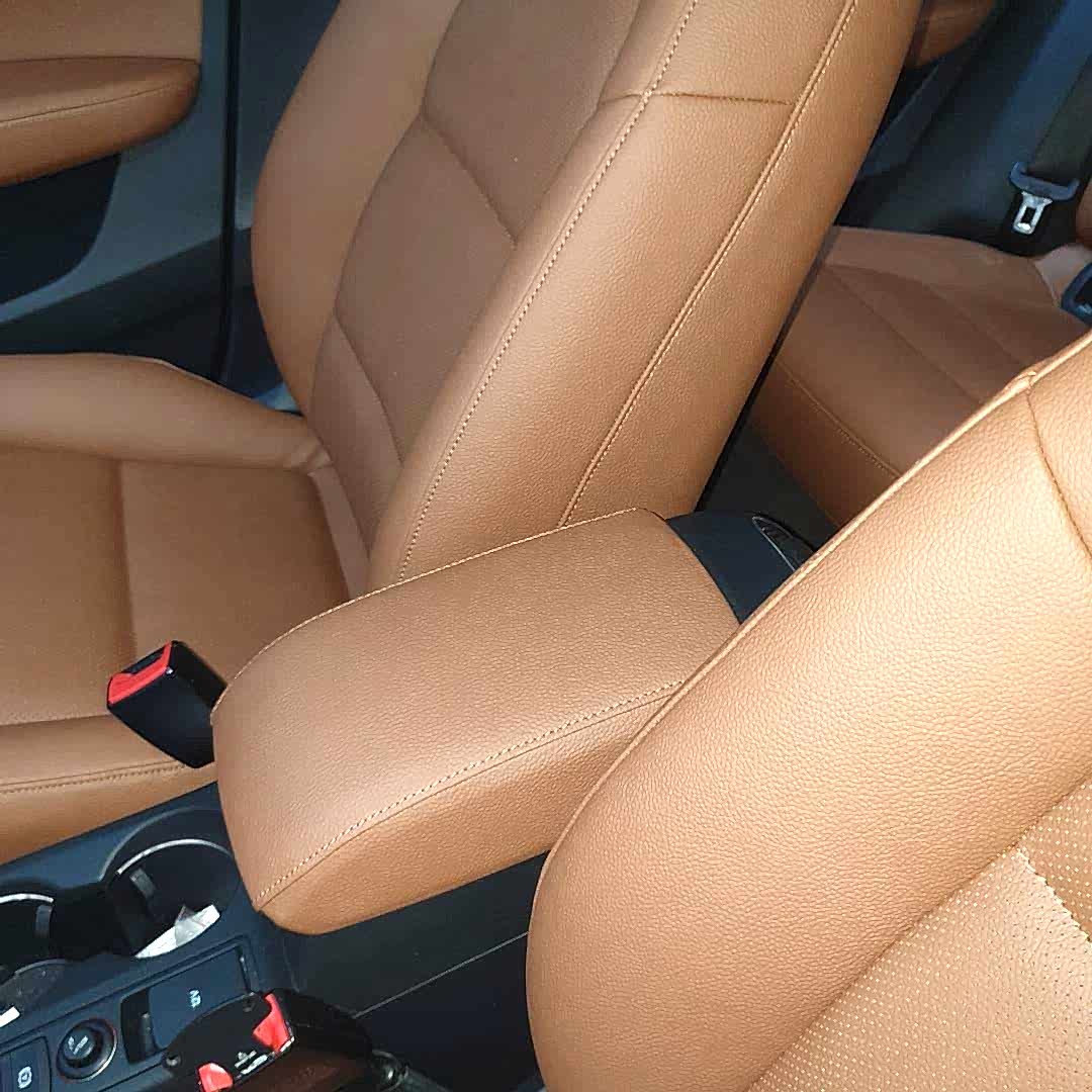 Koltuk ve direksiyon deri ve kumaş döşeme-11
