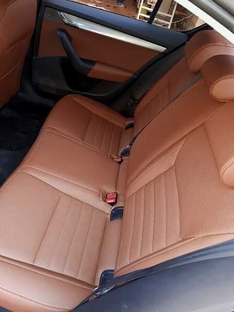 Koltuk ve direksiyon deri ve kumaş döşeme-09
